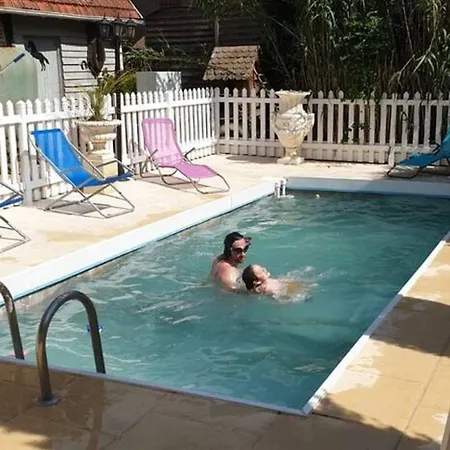 別荘 Maison De 2 Avec Piscine Partagee Terrasse Et Wifi A *