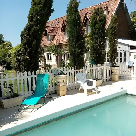 別荘 Maison De 2 Avec Piscine Partagee Terrasse Et Wifi A