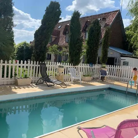 Maison De 2 Avec Piscine Partagee Terrasse Et Wifi A 別荘 Bracquetuit